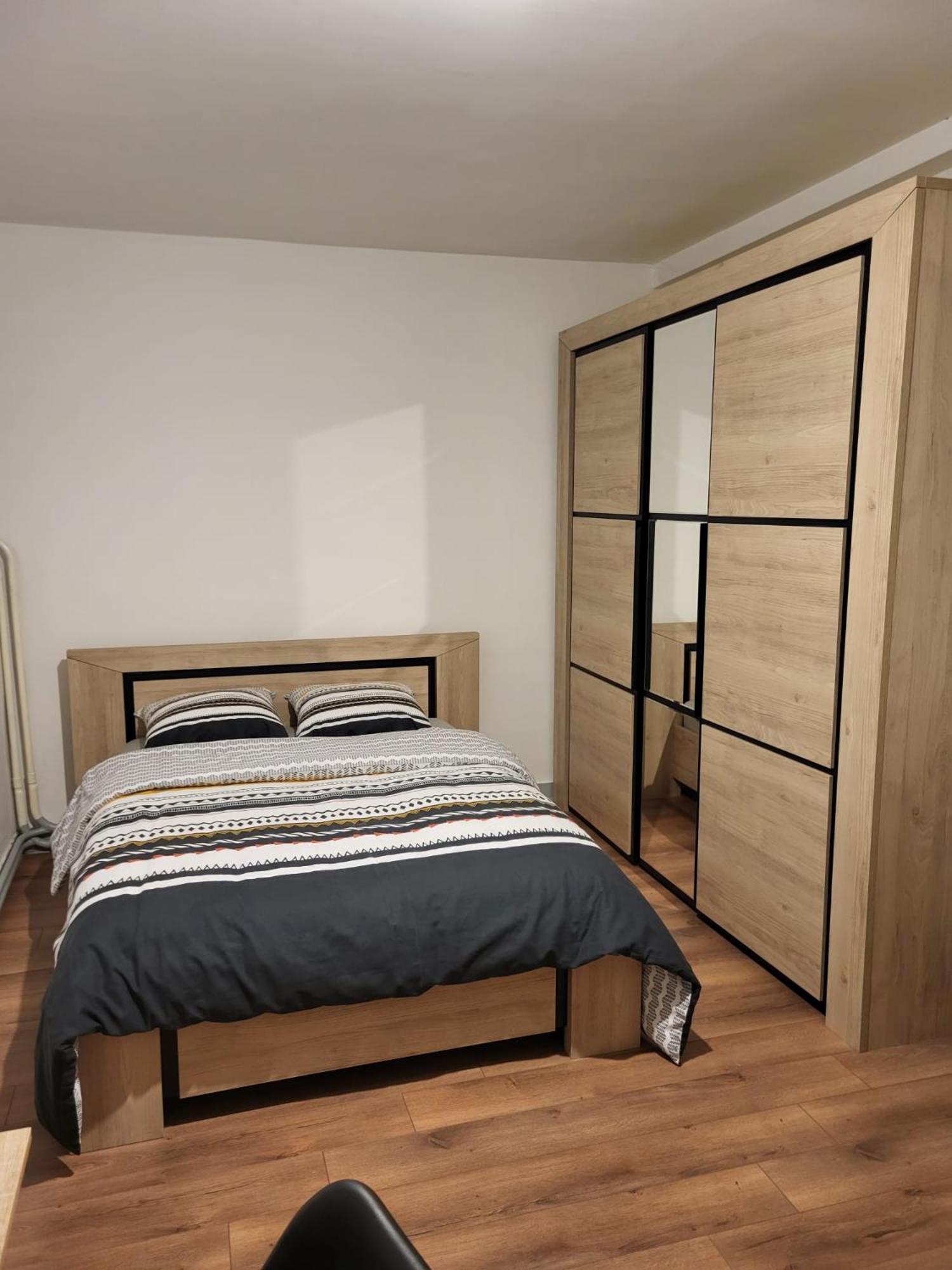 2 Chambres Chez L'Habitant Poitiers Buitenkant foto